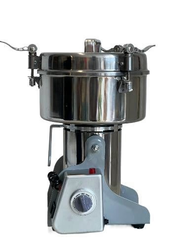 Pulverizadora de Cuchillas Multiusos